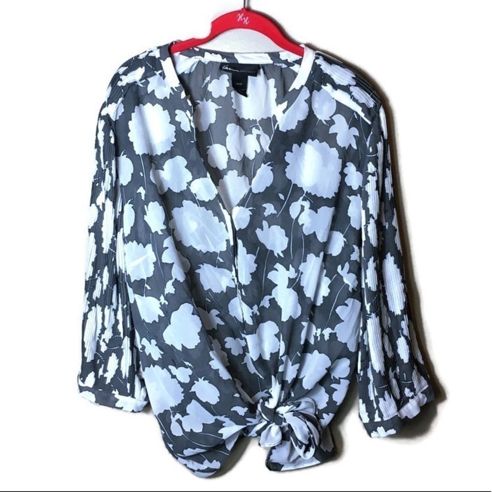 🎉Lane Bryant Floral Tie Up Top Sz 26/28
